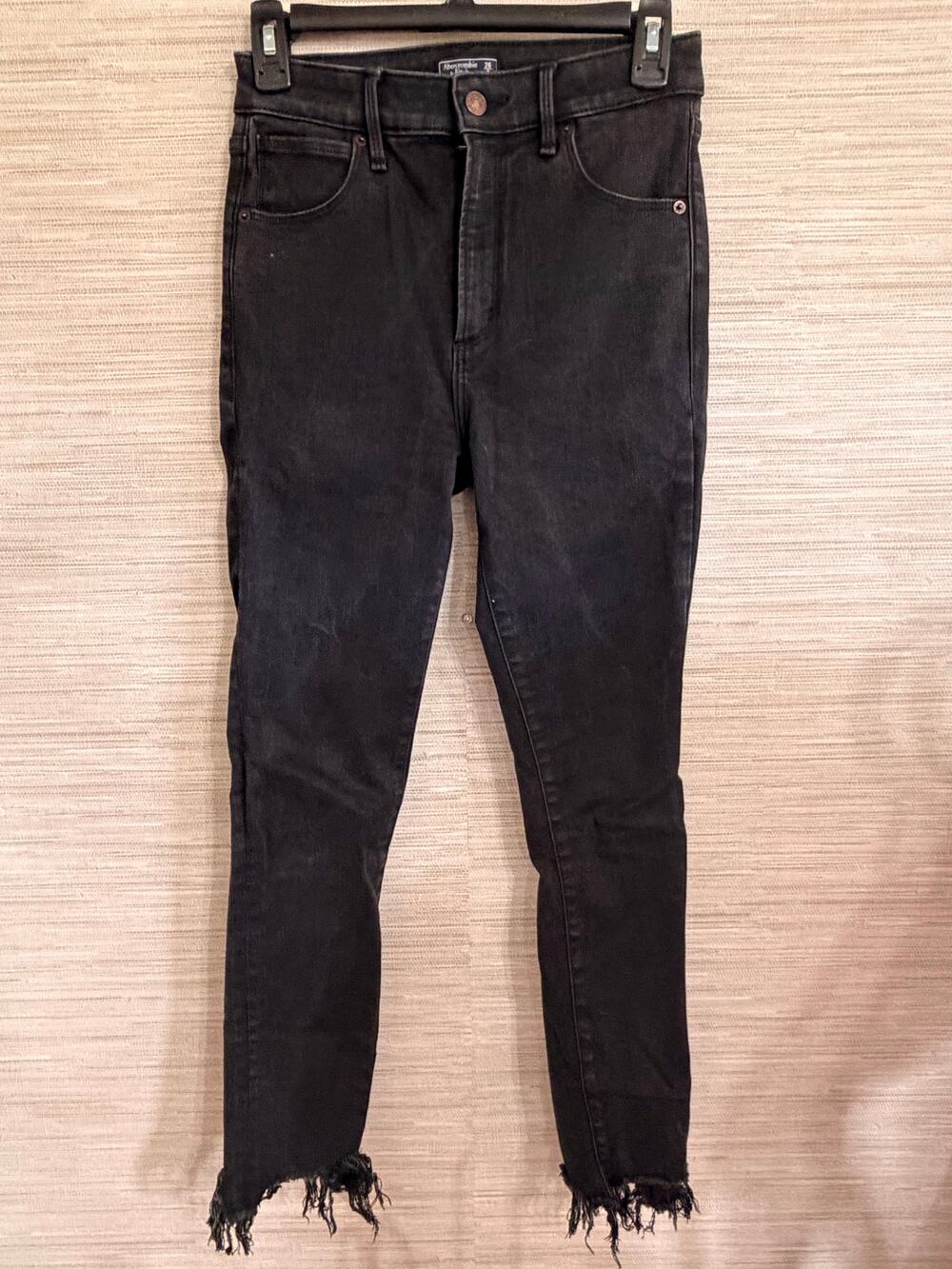 Abercrombie & Fitch Simone High Rise Ankle Black Raw Hem 2